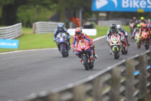 Fantastic fourth keeps Neave in Superstock title contention