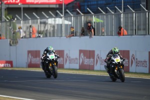 Debut double win for the all-new Fireblade at Donington Park
