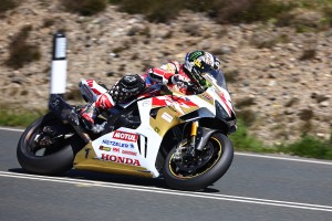 Glenn Irwin claims fastest newcomer lap, while John McGuinness MBE celebrates 100th TT start