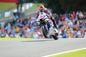 Irwin ninth as Cadwell Park challenges Honda Racing UK