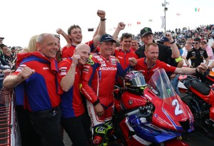 Podiums apiece for Dean Harrison and John McGuinness MBE