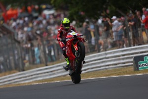 Honda Racing UK - Brands Hatch race report - Superbike class